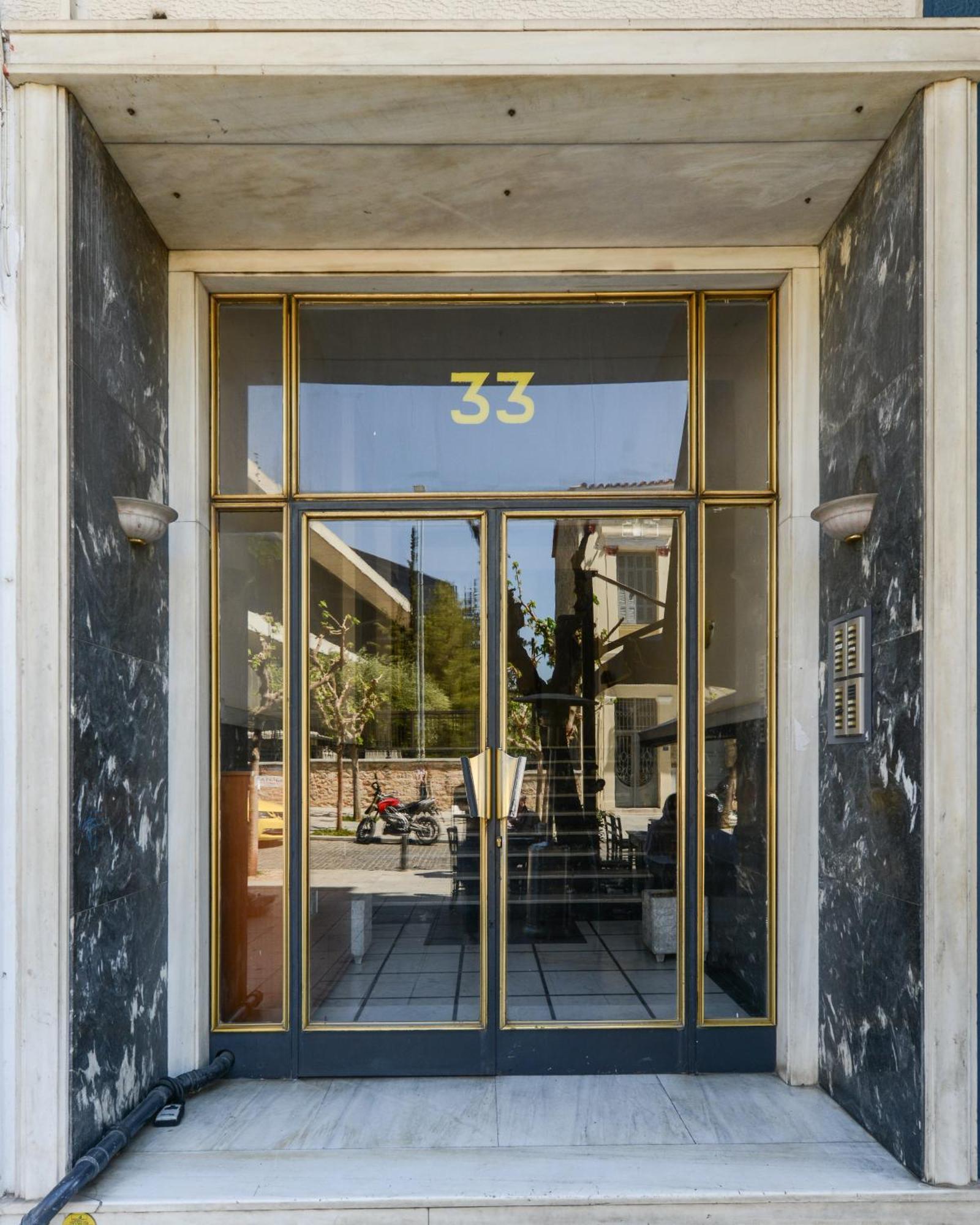 Athenean Classic Apartment At Acropolis Museum & Metro Екстериор снимка